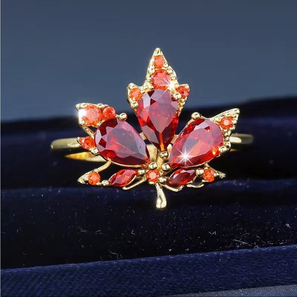 Cubic Zirconia Autumn Leaf Ring - Picture 5 of 7